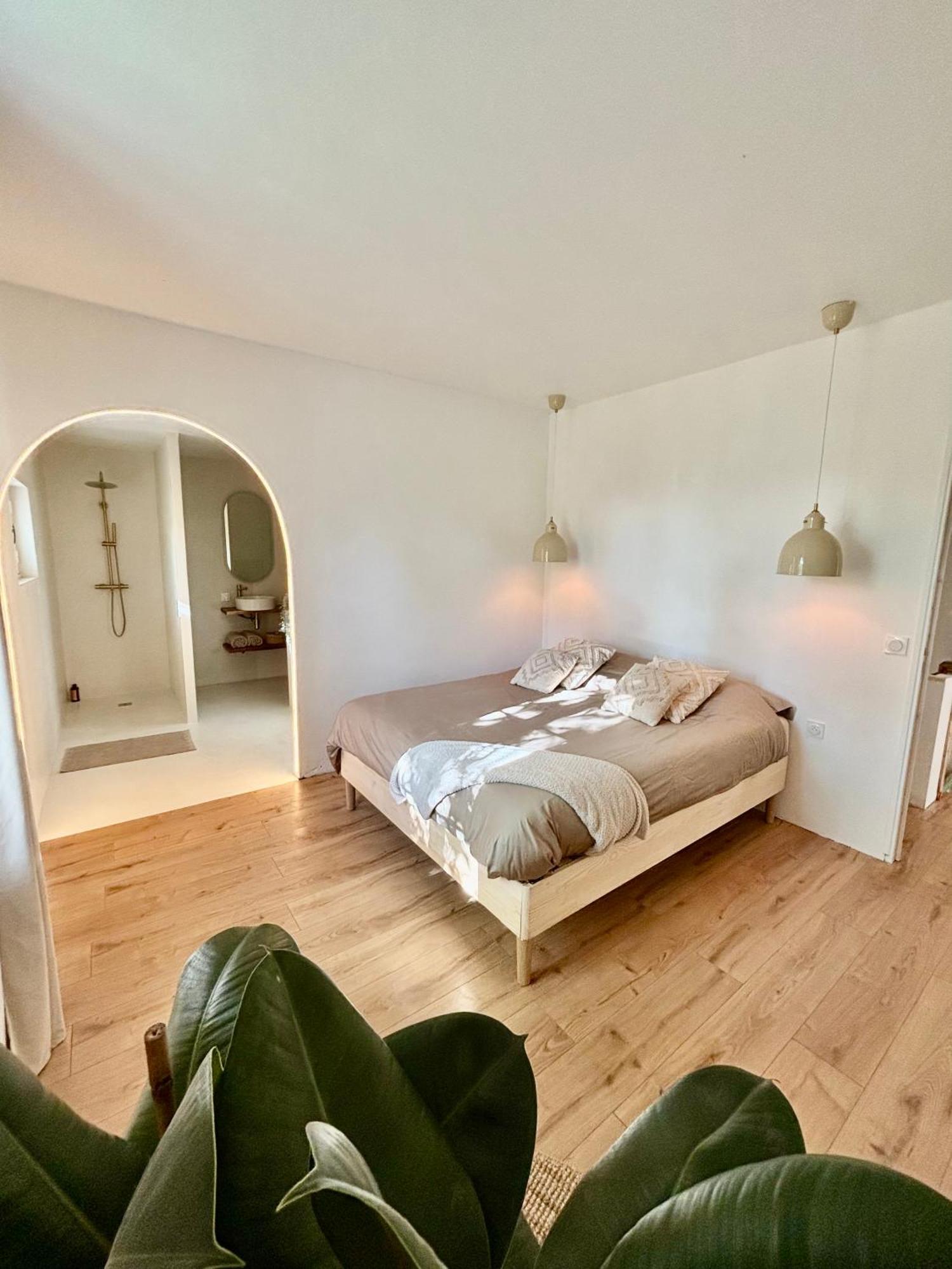Maison A Avec Jardin Privatif Dans Domaine Des Crozes Vienne  Eksteriør billede